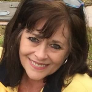 Meet your Posher, Deborah